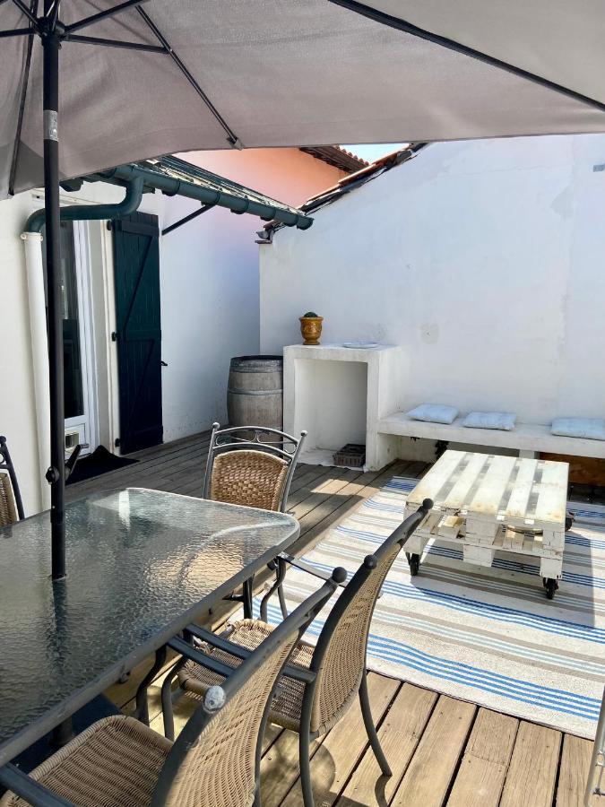Agreable Maison De Ville Avec Une Belle Terrasse アングレット エクステリア 写真